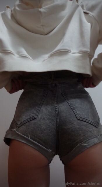 Full leaked Shen ri private onlyfans photo