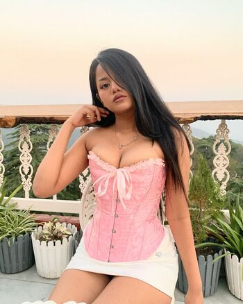 Full leaked Shengnang private onlyfans photo