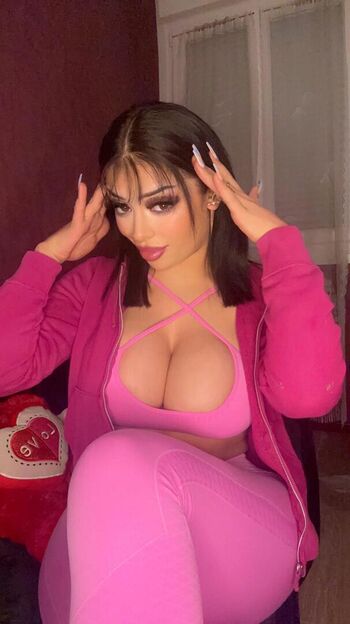 Full leaked Sherabza private onlyfans photo