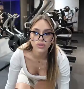 Full leaked Sherine berry private onlyfans photo