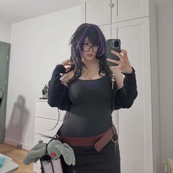 Full leaked Shini waifu private onlyfans photo