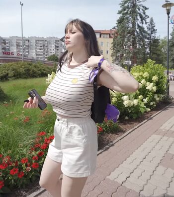 Full leaked Shini waifu private onlyfans photo