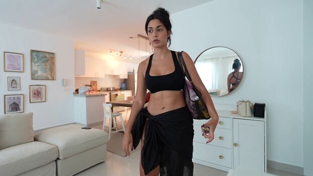 Full leaked Shirin azami page private onlyfans photo
