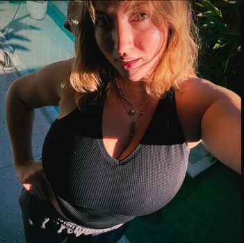 Full leaked Shona colson private onlyfans photo