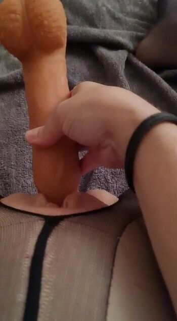 Full leaked Show your girlfriend page private onlyfans photo