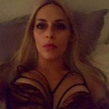 Full leaked Show your girlfriend page private onlyfans photo