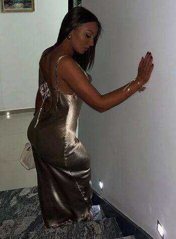 Full leaked Show your girlfriend page private onlyfans photo
