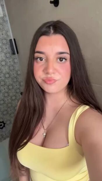 Show Your Girlfriend