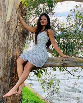 Full leaked Shreya kalra private onlyfans photo