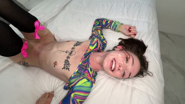 Full leaked Shrooms q page private onlyfans photo