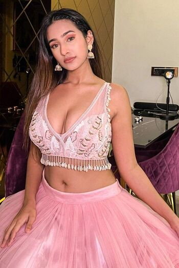 Full leaked Shubhna agarwal private onlyfans photo