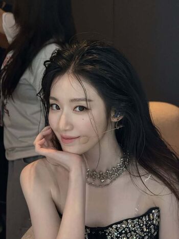Full leaked Shuhua page private onlyfans photo
