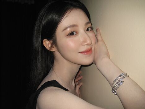 Full leaked Shuhua private onlyfans photo