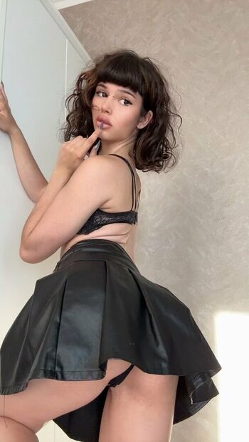 Shymoonwaify