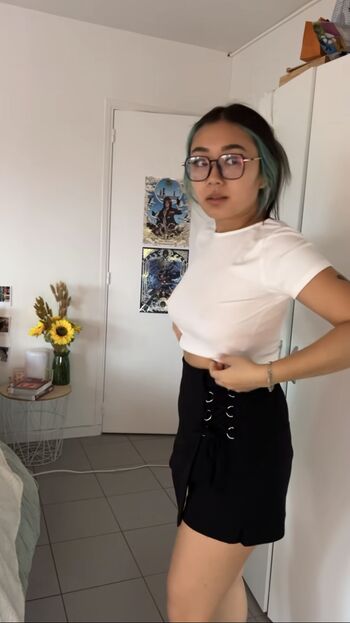 Full leaked Shynouh private onlyfans photo