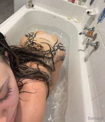 Full leaked Siamayll private onlyfans photo