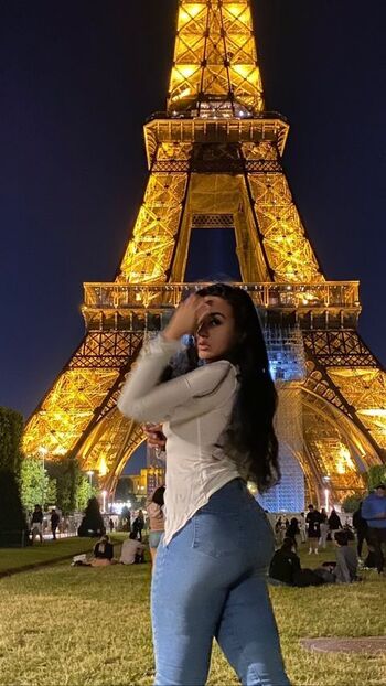 Full leaked Sianaelle private onlyfans photo