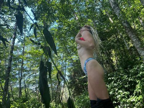 Full leaked Sienna june page private onlyfans photo