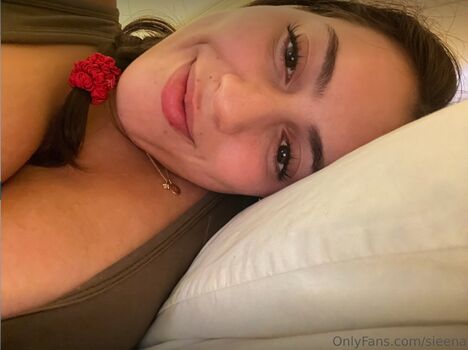 Full leaked Siennamariia private onlyfans photo