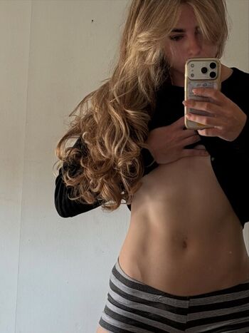 Full leaked Siflifts private onlyfans photo