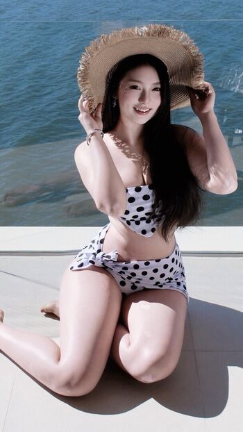 Full leaked Sika cheng deyuedabao private onlyfans photo