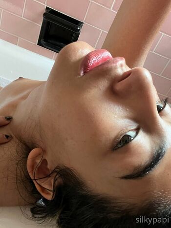 Full leaked Silkypapi page private onlyfans photo