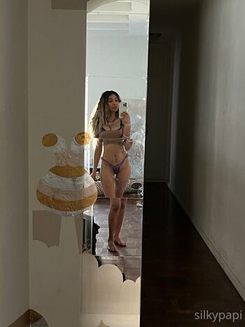 Full leaked Silkypapi private onlyfans photo