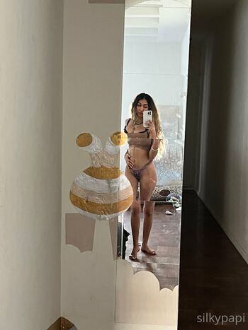 Full leaked Silkypapi private onlyfans photo