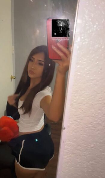 Full leaked Sillyamberr private onlyfans photo