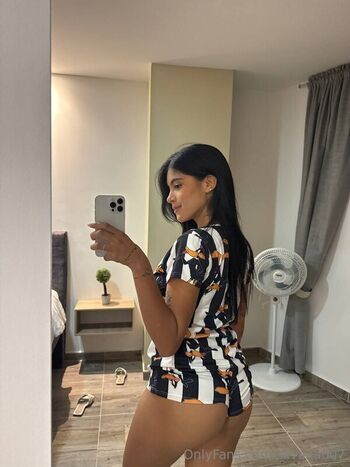 Full leaked Silvanaa private onlyfans photo