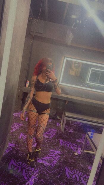 Full leaked Simplyalliie private onlyfans photo