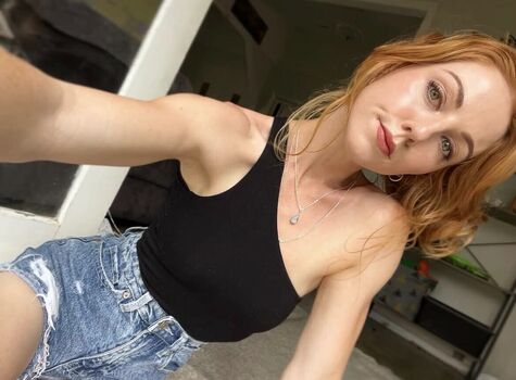 Full leaked Simplykeira private onlyfans photo