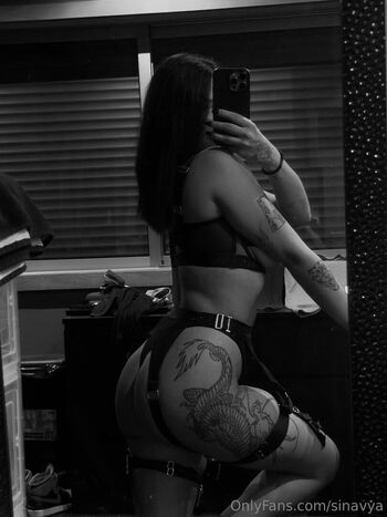 Full leaked Sinavya private onlyfans photo