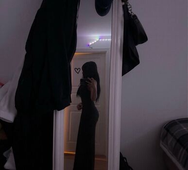 Full leaked Siramiu private onlyfans photo