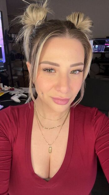 Full leaked Skavstheworld private onlyfans photo