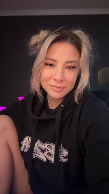 Full leaked Skavstheworld private onlyfans photo