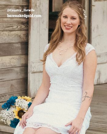 Skinny Homemade Milf