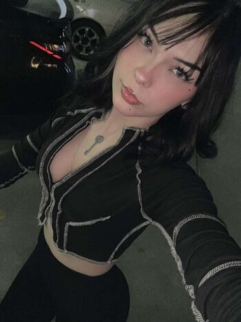 Full leaked Skinnyghostiee private onlyfans photo