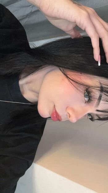 Full leaked Skinnyghostiee private onlyfans photo