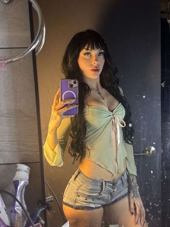 Full leaked Skinnyghostiee private onlyfans photo