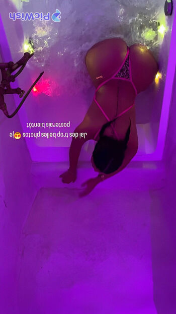 Full leaked Sknaxs private onlyfans photo