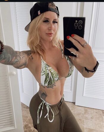 Full leaked Sky kinz private onlyfans photo