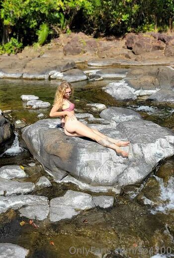 Full leaked Sky ocean private onlyfans photo