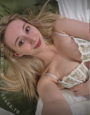 Full leaked Sky starling private onlyfans photo