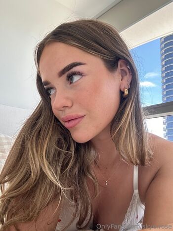 Full leaked Skye rose private onlyfans photo