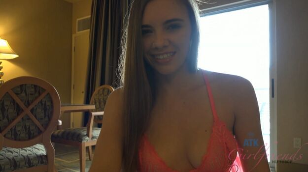 Full leaked Skye west private onlyfans photo