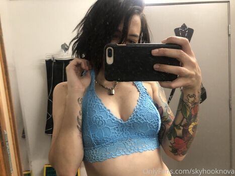 Full leaked Skyhook nova page private onlyfans photo