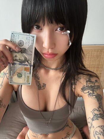 Full leaked Slzyskiz private onlyfans photo