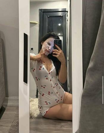 Full leaked Slayingrozze gl g private onlyfans photo