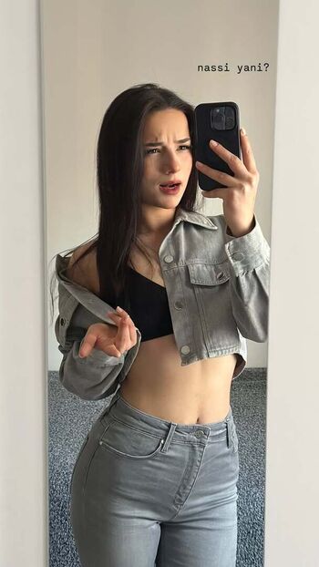 Full leaked Slayingrozze private onlyfans photo